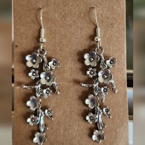 Handmade Dangle Silver Flower Earrings